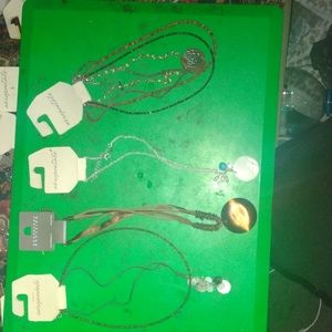 Women's Aeropostale Necklace & Earring lot